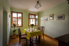 Esszimmer mit Blick zum Goethehaus