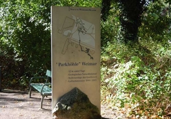 Parkhöhle im Park an der Ilm